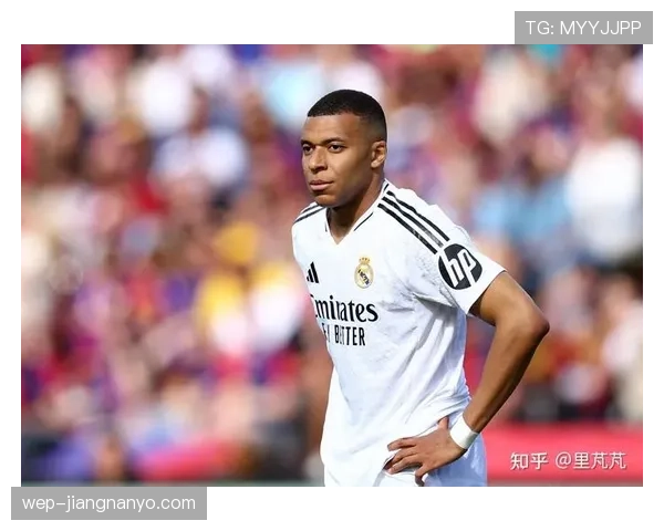 皇马中锋短缺问题凸显，阵容深度对赛季走势形成制约