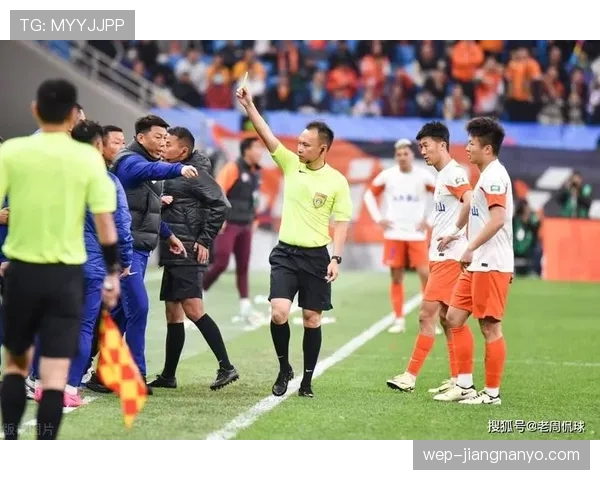 山东泰山体系漏洞显现，一场失利暴露防守与中场衔接问题