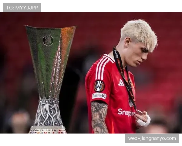 加纳乔扛起曼联边锋重任：新一代的期待与成长挑战